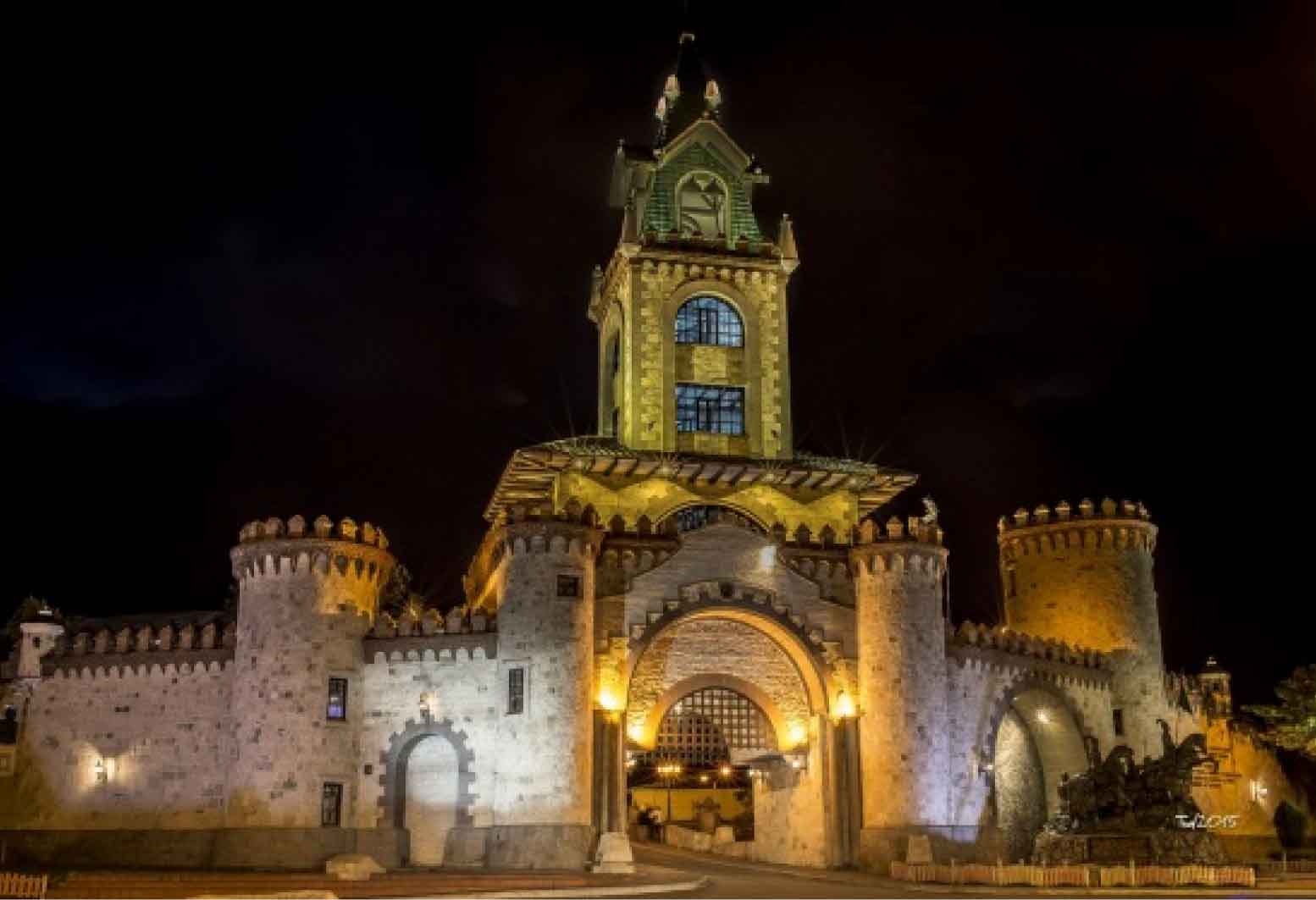 puerta de la ciudad loja
